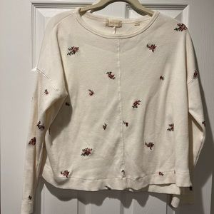Floral Embroidered long sleeve knit top